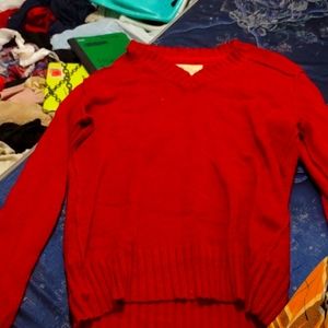 Sweater red